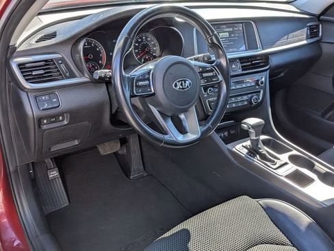 Used 2019 Kia Optima S w/ S Panoramic Sunroof Package FWD image 10