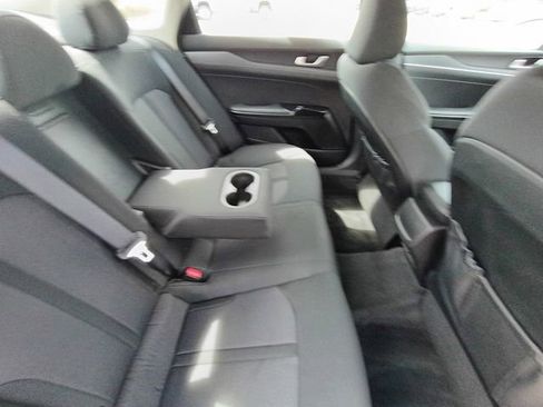 Used 2022 Kia K5 LXS FWD image 21
