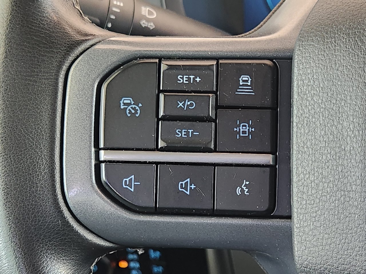 Used 2024 Ford F150 XLT w/ Equipment Group 302A MID AWD/4WD image 26