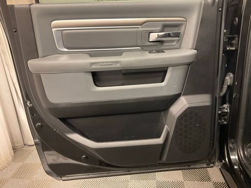 Used 2016 RAM 1500 Big Horn image 31