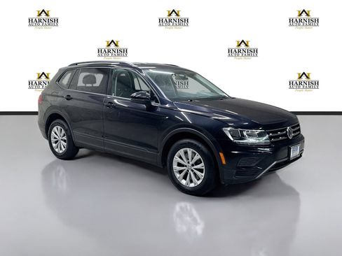 Used 2019 Volkswagen Tiguan S w/ 3rd Row Seat Package AWD/4WD image 3
