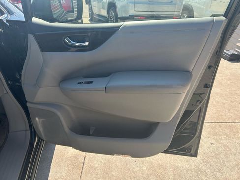 Used 2014 Nissan Quest SV image 15