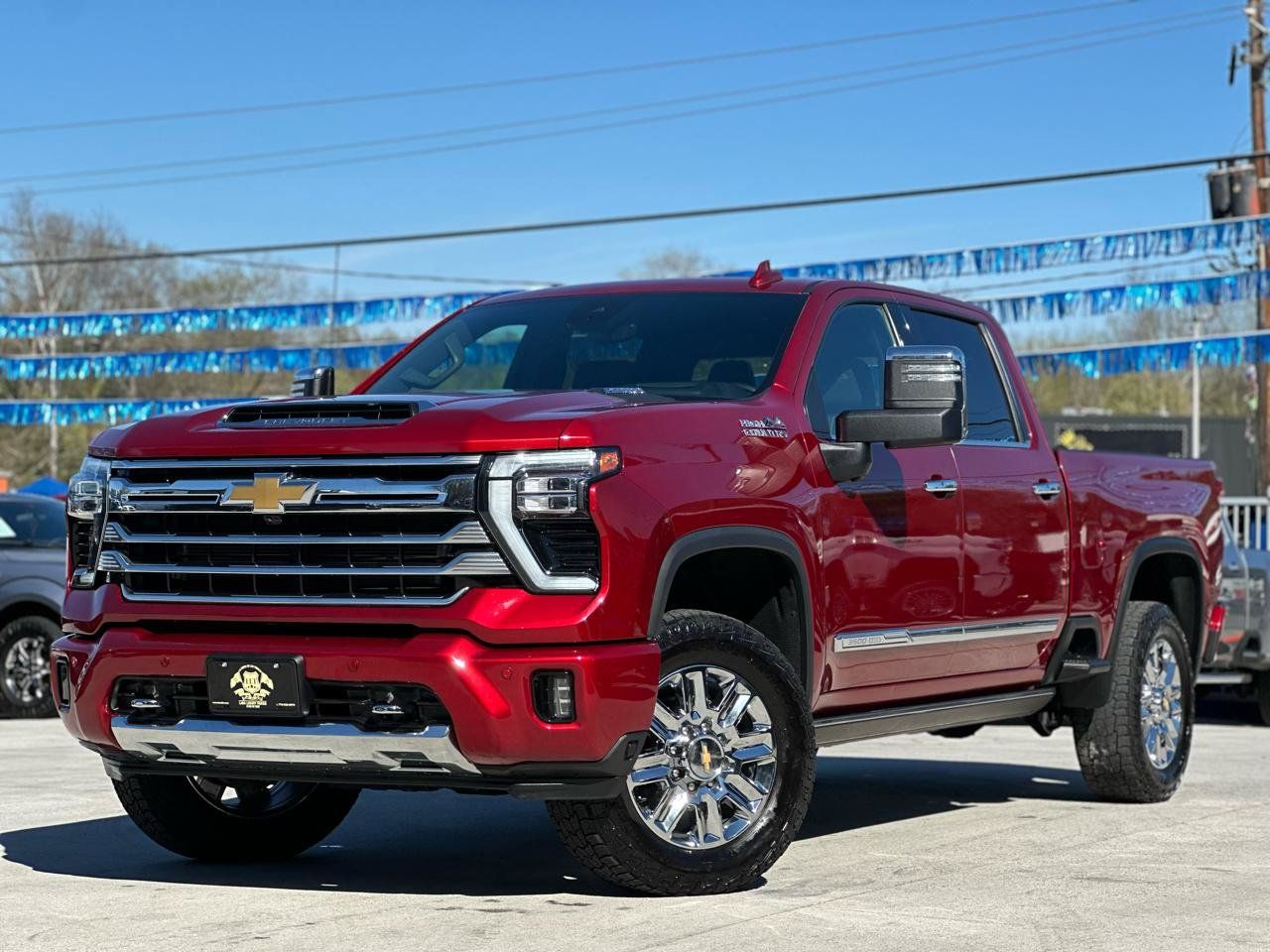 Used 2024 Chevrolet Silverado 3500 High Country w/ High Country Premium Package AWD/4WD image 3