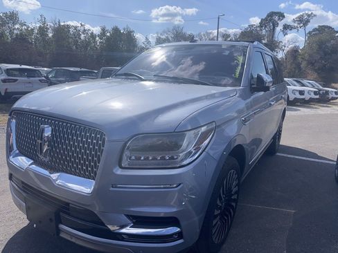 Used 2018 Lincoln Navigator Black Label w/ Cargo Package image 2