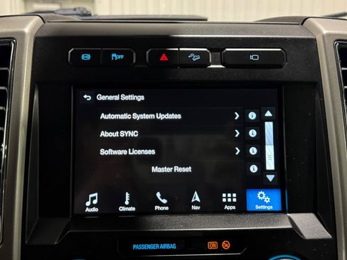 Used 2018 Ford F250 Lariat w/ Lariat Ultimate Package AWD/4WD image 24