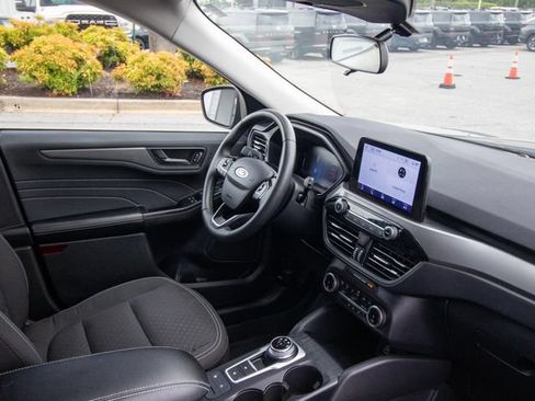Used 2024 Ford Escape Active w/ Cold Weather Package FWD image 19