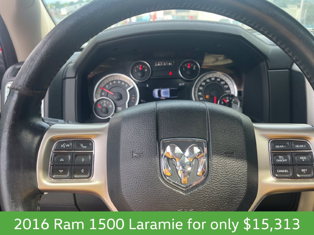 Used 2016 RAM 1500 Laramie w/ Convenience Group AWD/4WD image 13