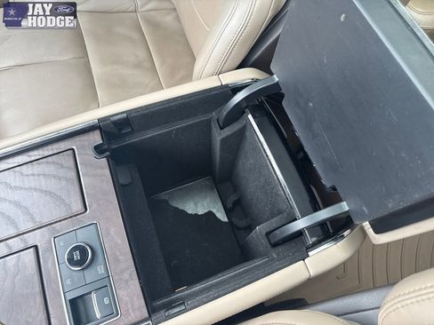 Used 2022 Lincoln Navigator Reserve RWD image 11