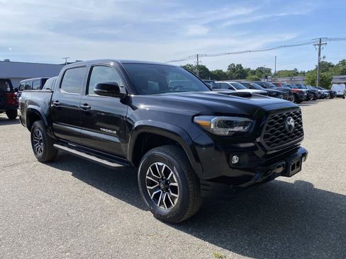 Used 2023 Toyota Tacoma TRD Sport w/ TRD Premium Sport Package AWD/4WD image 1