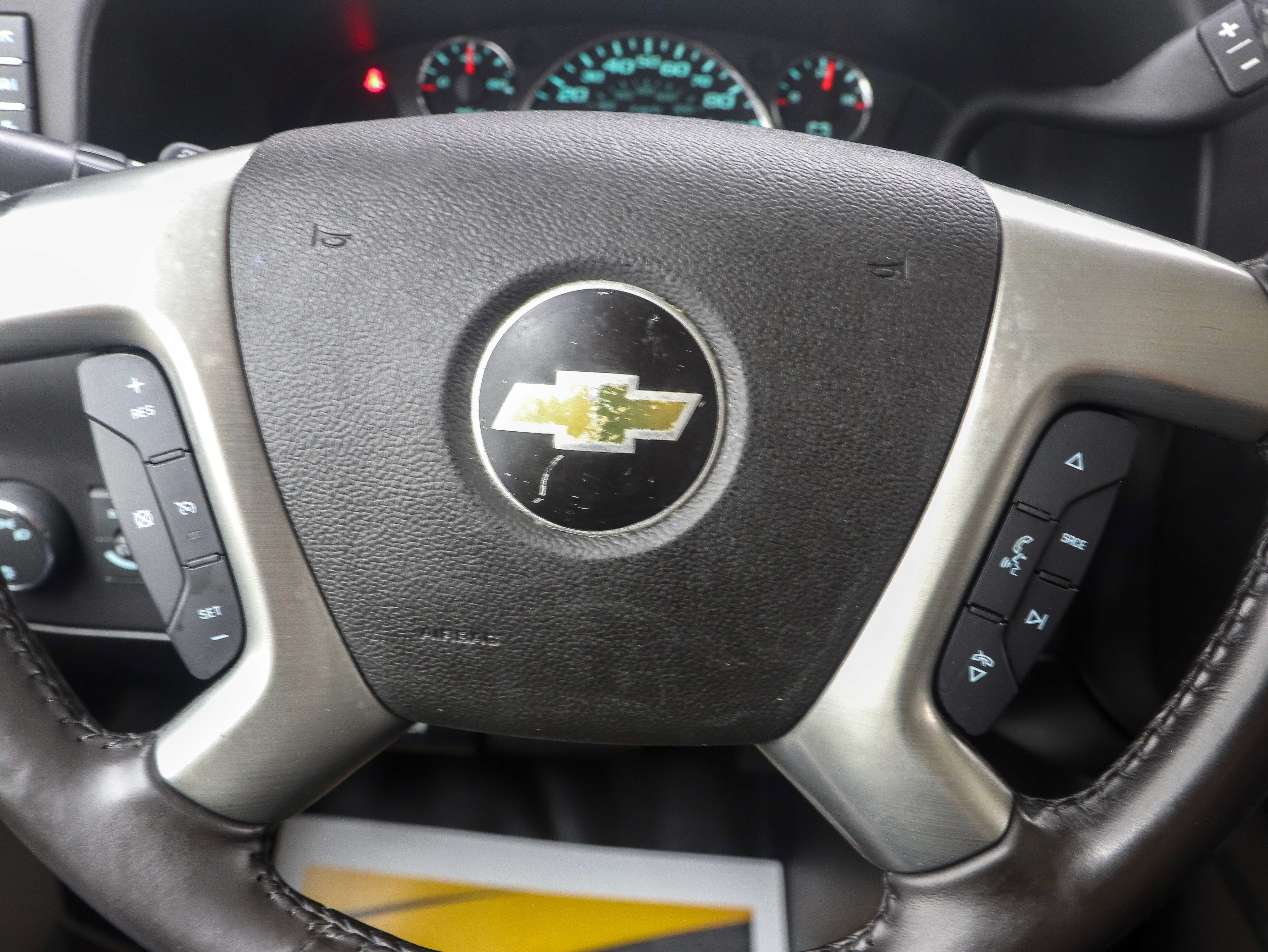 Used 2018 Chevrolet Express 2500 LS w/ Driver Convenience Package RWD image 20