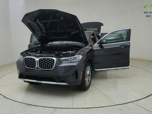 Used 2025 BMW X4 xDrive30i AWD/4WD image 75