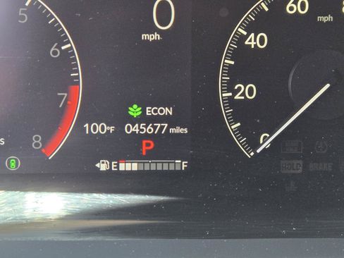 Used 2024 Honda HR-V EX-L image 16