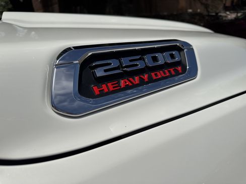 Used 2024 RAM 2500 Limited w/ Safety Group AWD/4WD image 16