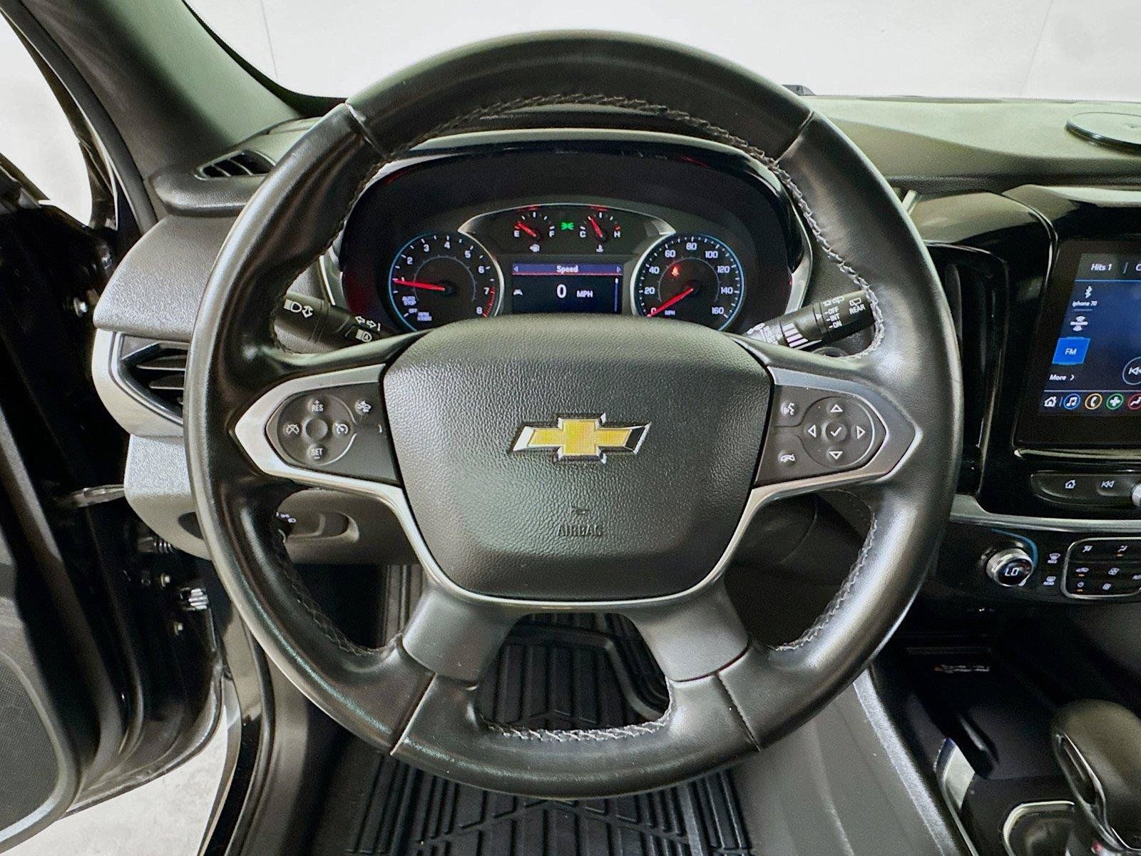 Used 2023 Chevrolet Traverse LT AWD/4WD image 9