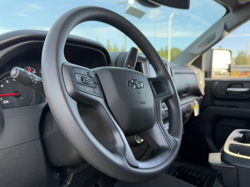 New 2026 Chevrolet Silverado 2500 Custom w/ Custom Value Package image 8