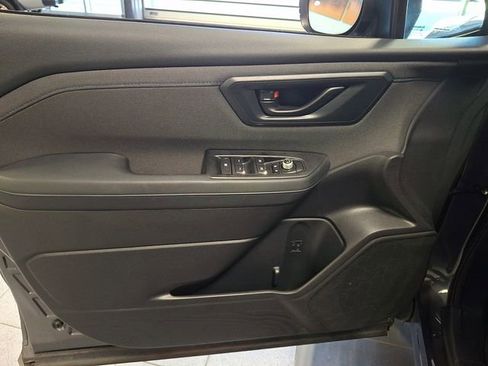 Used 2026 Subaru Forester Premium AWD/4WD image 11