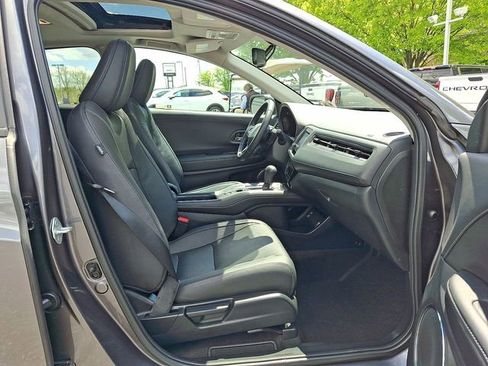 Used 2021 Honda HR-V EX-L image 26