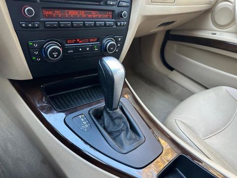 Used 2011 BMW 328i Sedan image 27