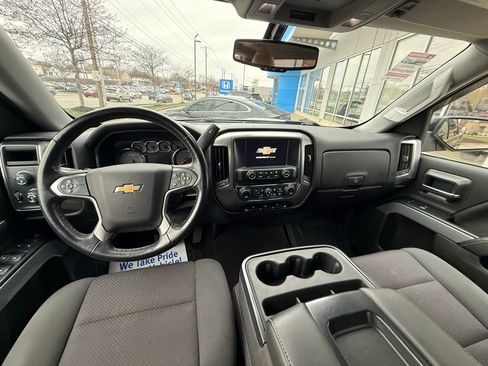 Used 2018 Chevrolet Silverado 1500 LT w/ LPO, Black Pack image 6