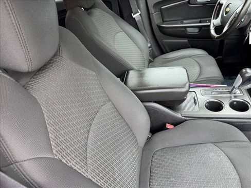 Used 2012 Chevrolet Traverse LT AWD/4WD image 19