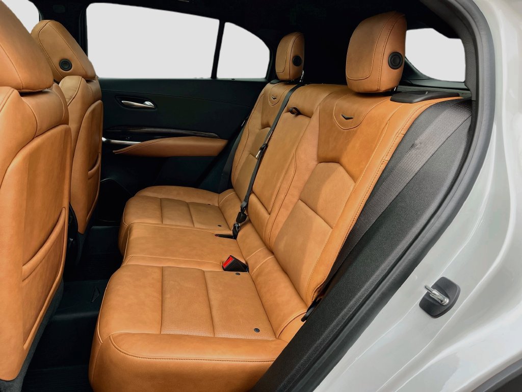 Certified 2023 Cadillac XT4 Premium Luxury FWD image 30