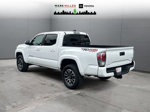 Certified 2023 Toyota Tacoma TRD Sport AWD/4WD image 3