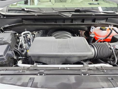 New 2026 GMC Yukon Denali image 17