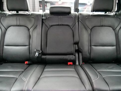 Used 2022 RAM 1500 Limited w/ Body Color Bumper Group AWD/4WD image 20