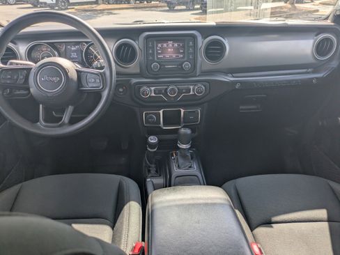 Used 2021 Jeep Wrangler Unlimited Sport image 15