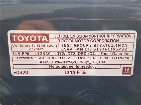 Used 2025 Toyota Tacoma TRD Off-Road AWD/4WD image 20