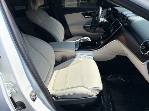 Used 2024 Mercedes-Benz C 300 Sedan image 13