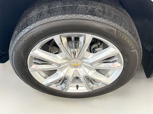 Used 2023 Chevrolet Tahoe High Country AWD/4WD image 34