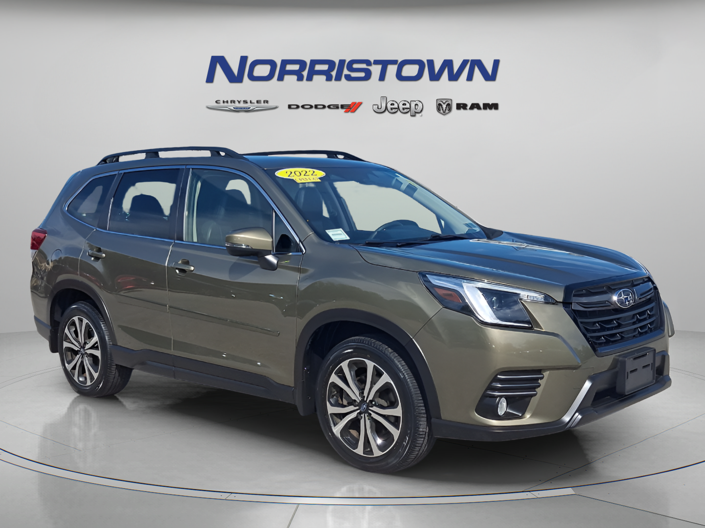 Used 2022 Subaru Forester Limited AWD/4WD image 1