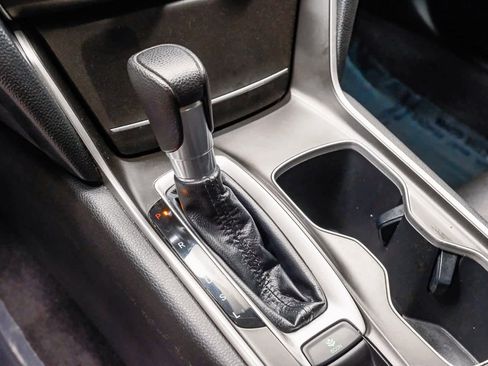 Used 2019 Honda Accord LX image 21