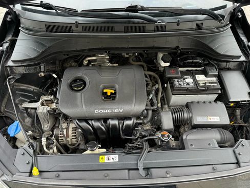 Used 2018 Hyundai Kona SE image 40