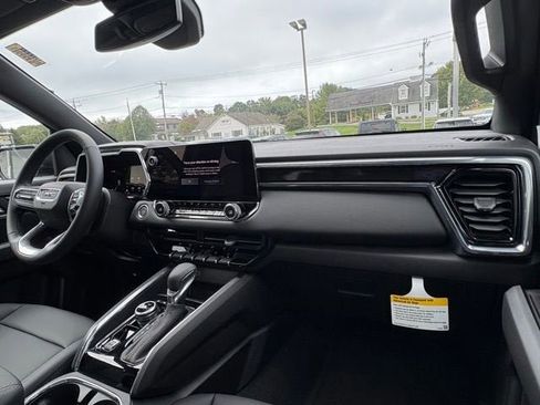 New 2026 GMC Canyon Elevation w/ Convenience Package image 19