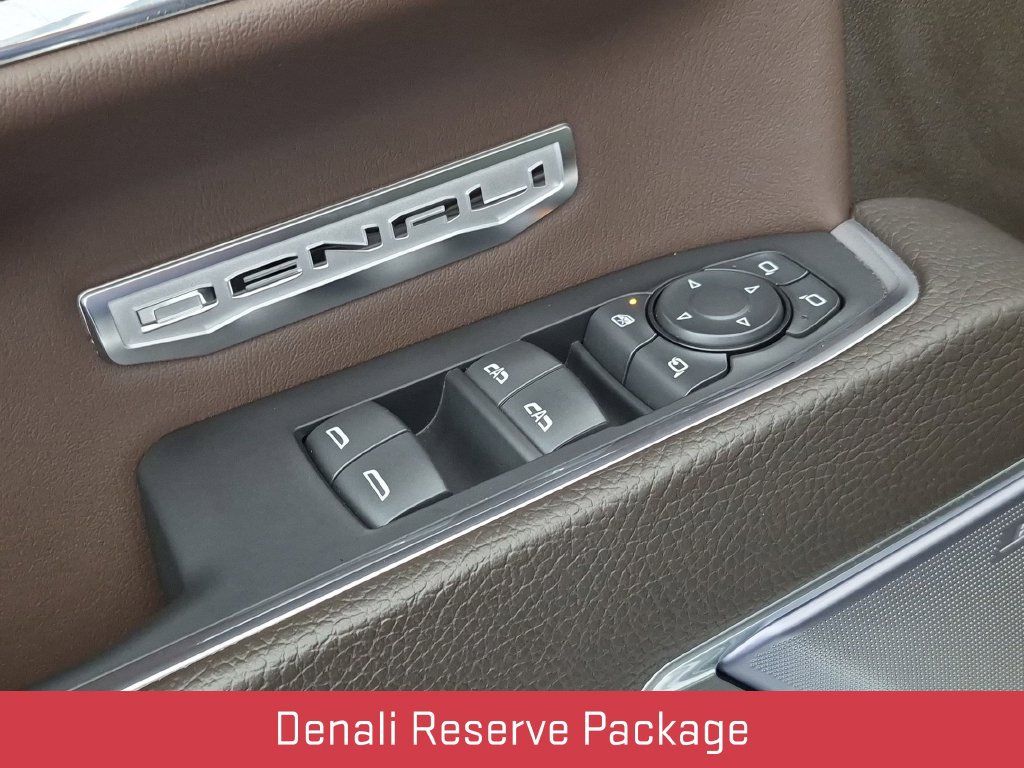 Used 2023 GMC Sierra 1500 Denali w/ Denali Reserve Package AWD/4WD image 14