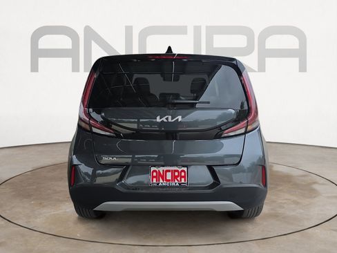 Certified 2025 Kia Soul LX image 7