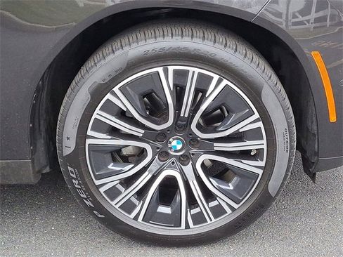 Used 2025 BMW X3 xDrive30i w/ Premium Package image 8