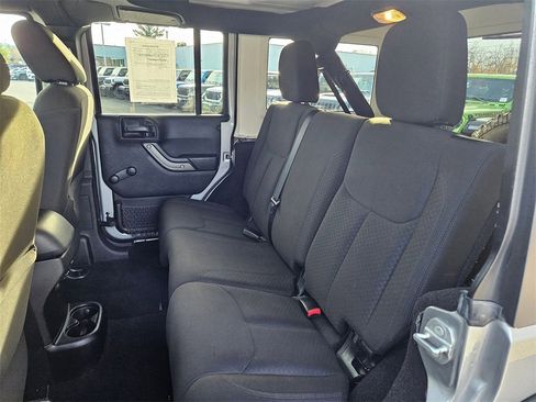 Used 2016 Jeep Wrangler Unlimited Sport image 15