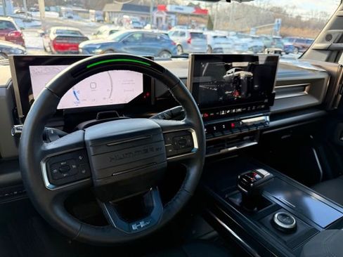 Used 2024 GMC Hummer EV 3X w/ Extreme Off-Road Package image 78