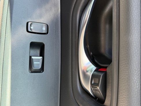 Used 2024 Honda Pilot EX-L image 12