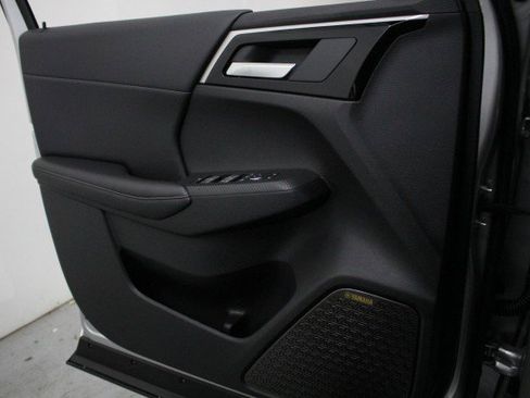 New 2026 Mitsubishi Outlander SE FWD image 15