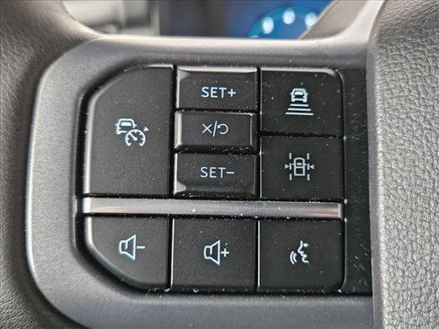 Used 2025 Ford F150 Lariat w/ Equipment Group 501A Mid AWD/4WD image 18