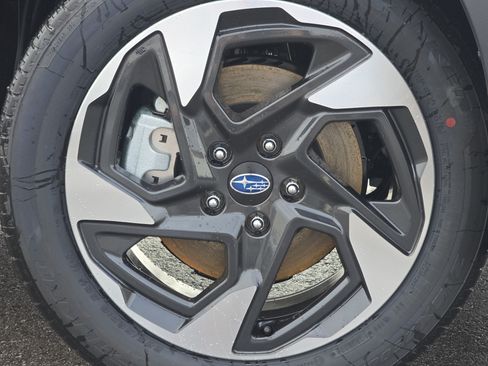 New 2026 Subaru Crosstrek 2.5i Limited AWD/4WD image 15