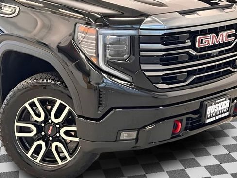 Certified 2024 GMC Sierra 1500 AT4 w/ Technology Package AWD/4WD image 29