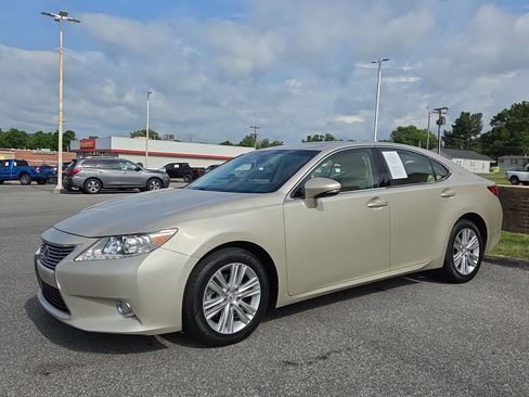Used 2015 Lexus ES 350 FWD image 7