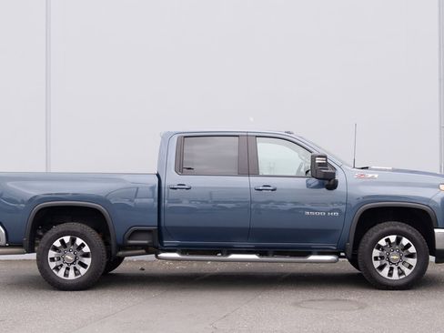 Used 2024 Chevrolet Silverado 3500 LT w/ Convenience Package AWD/4WD image 31