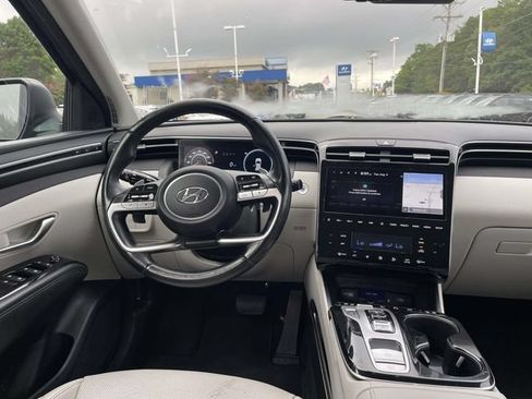 Used 2022 Hyundai Tucson Limited FWD image 13
