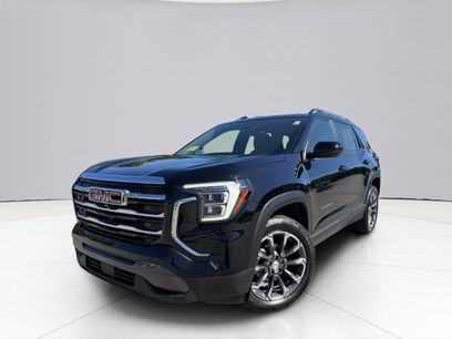 Used 2025 GMC Terrain Elevation w/ Elevation Premium Package